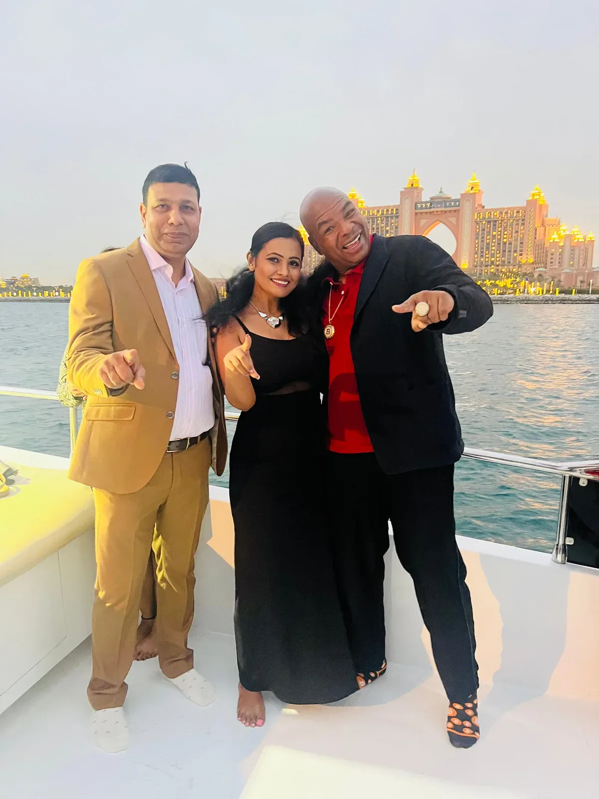 Corum8 team with a creator from the network