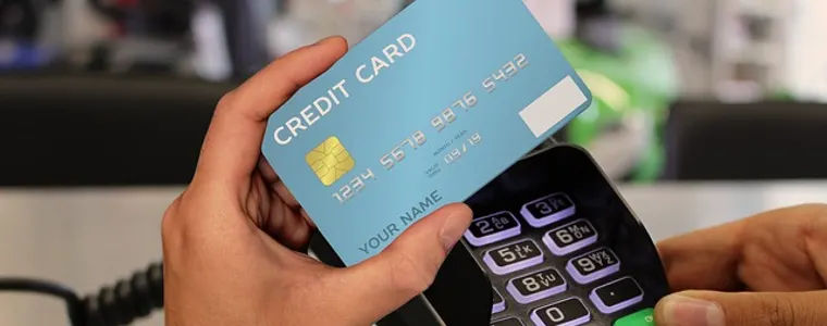 Card being tapped on a payment terminal